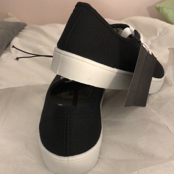 Forever 21 sneaker - Picture 4 of 7